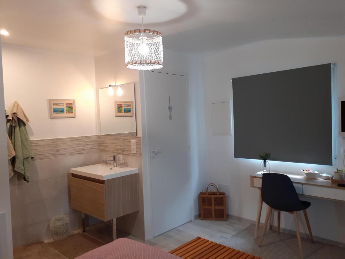 Pontaubault Escale En Baie. B&B 외부 사진
